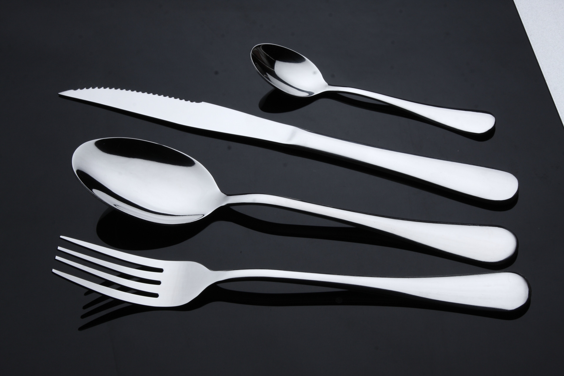 image of a spoon